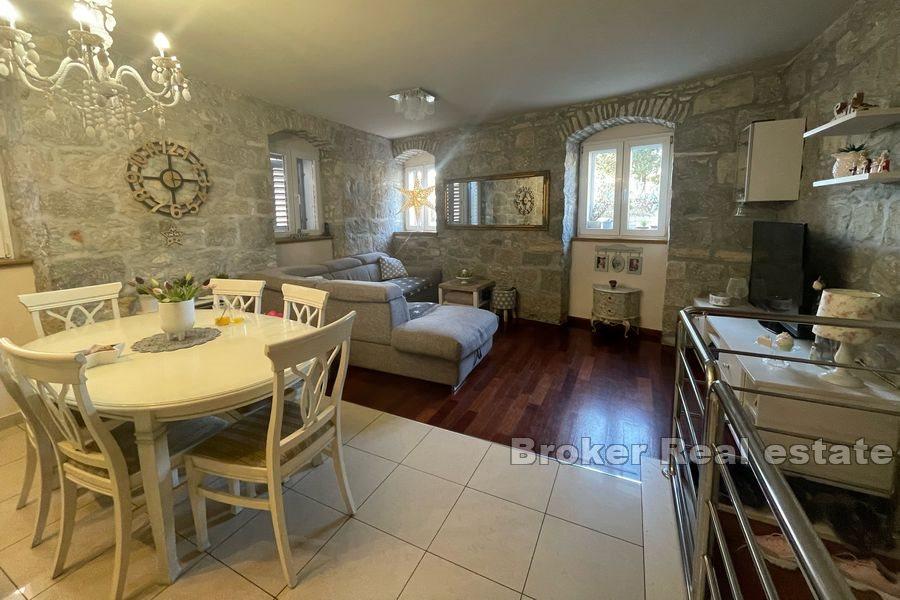 Manuš, appartement de trois chambres