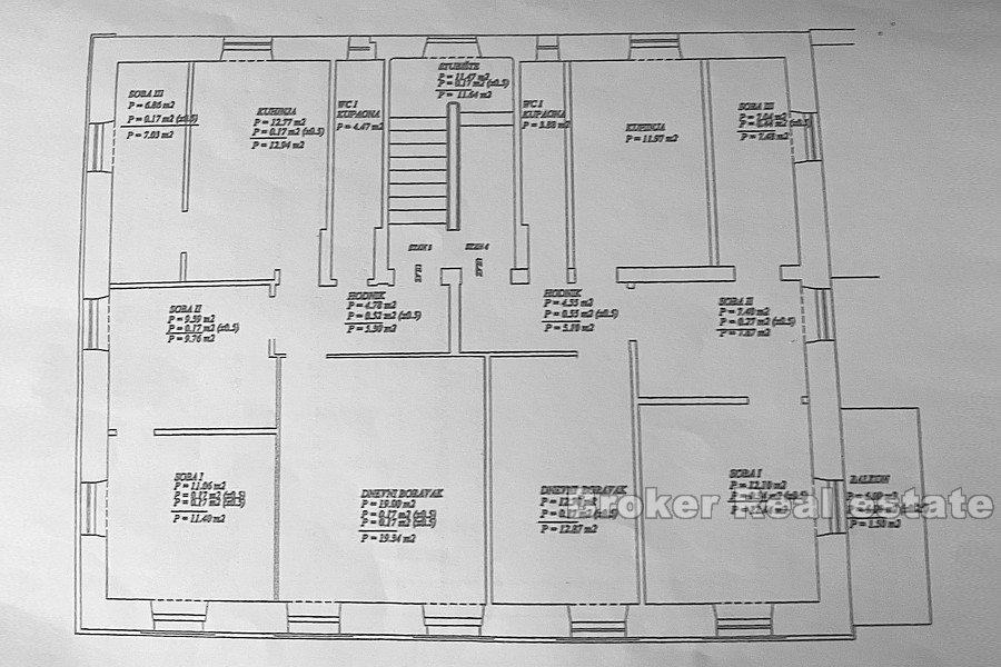 Lučac, three-bedroom apartment in stone house