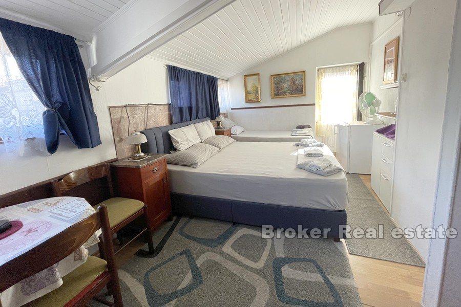 Appartamento con due camere da letto nel centro della città