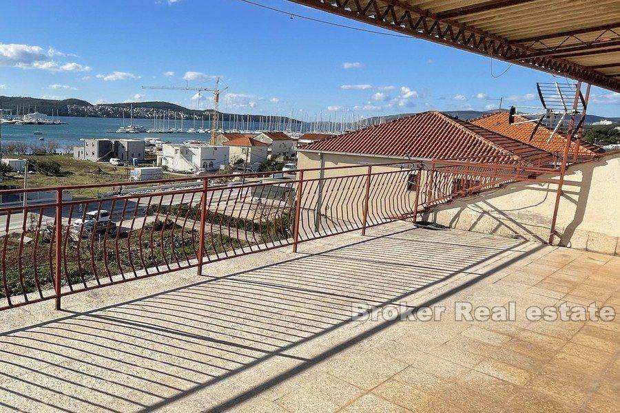 Dom na czterech kondygnacjach do remontu