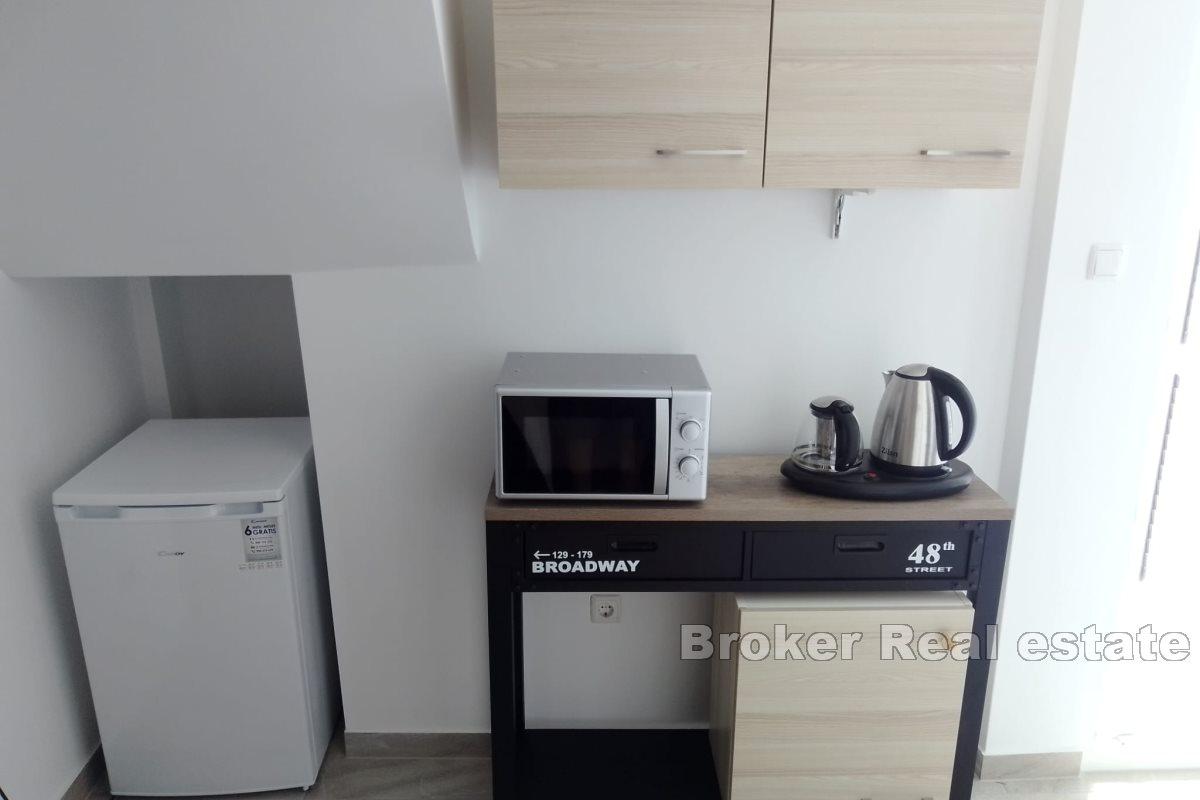 Unique real estate first row to the sea