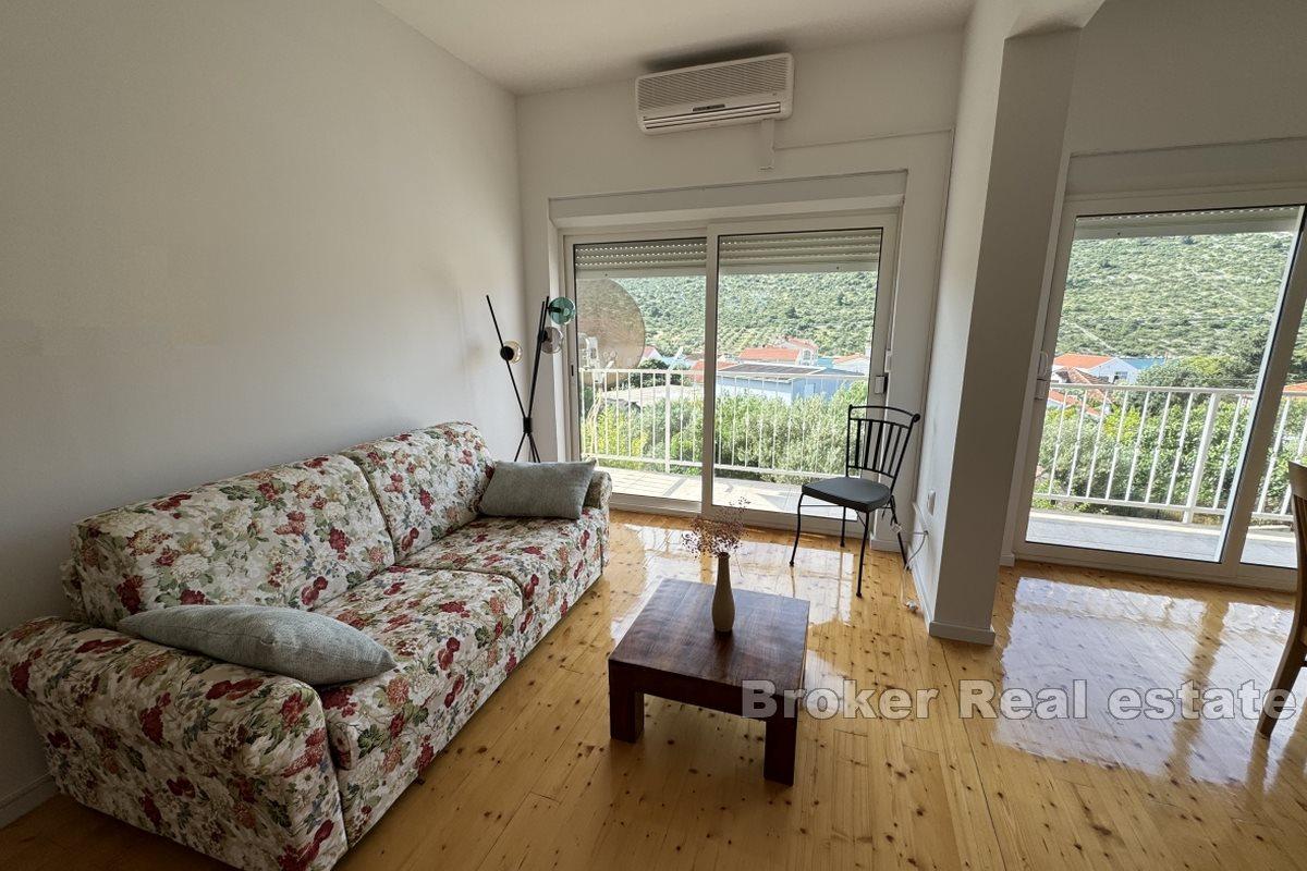Apartmanska kuća na mirnoj lokaciji