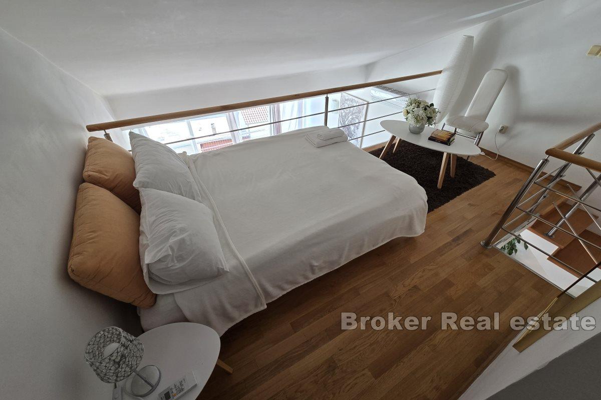 Bel appartement ensoleillé avec vue sur la mer