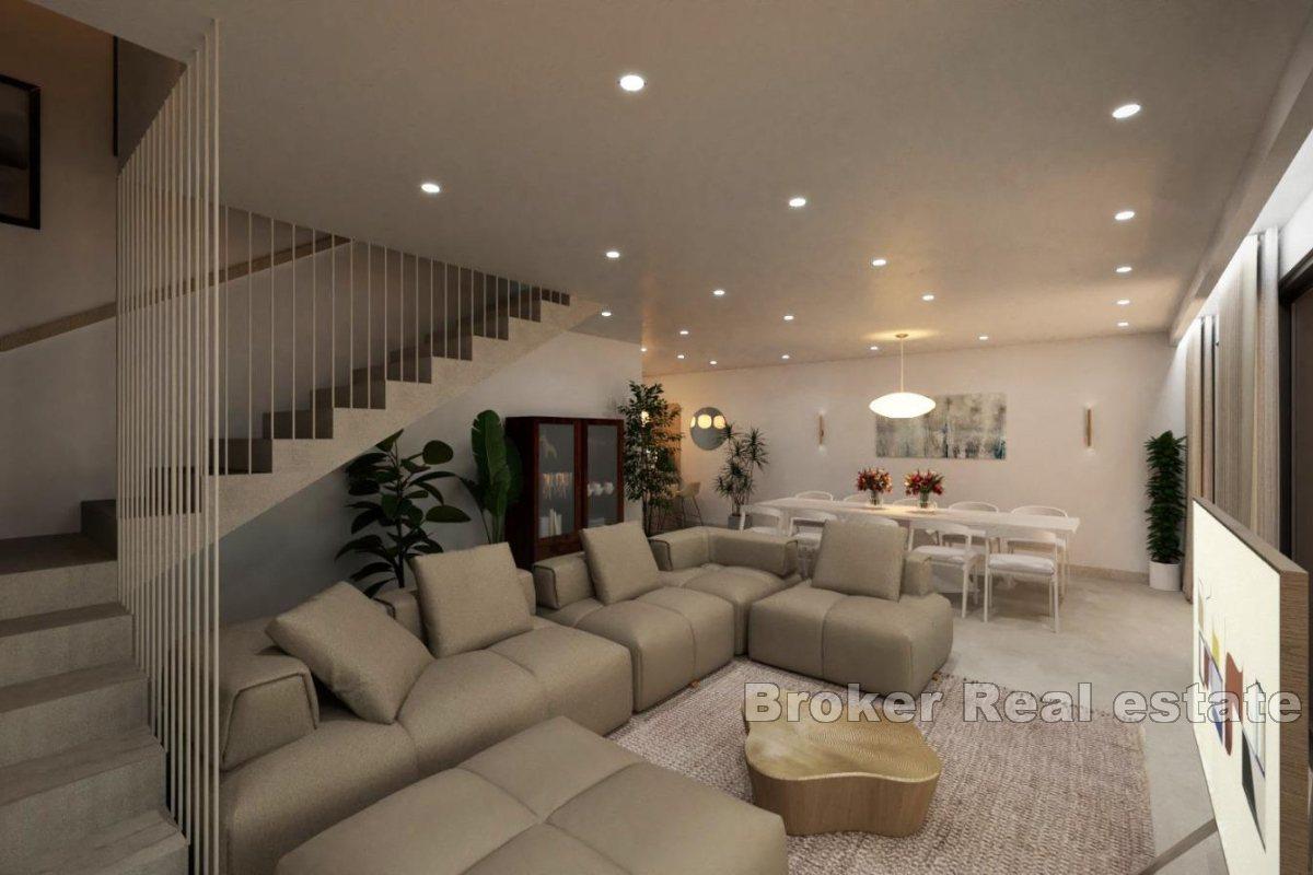 Two-story apartment, first row to the sea