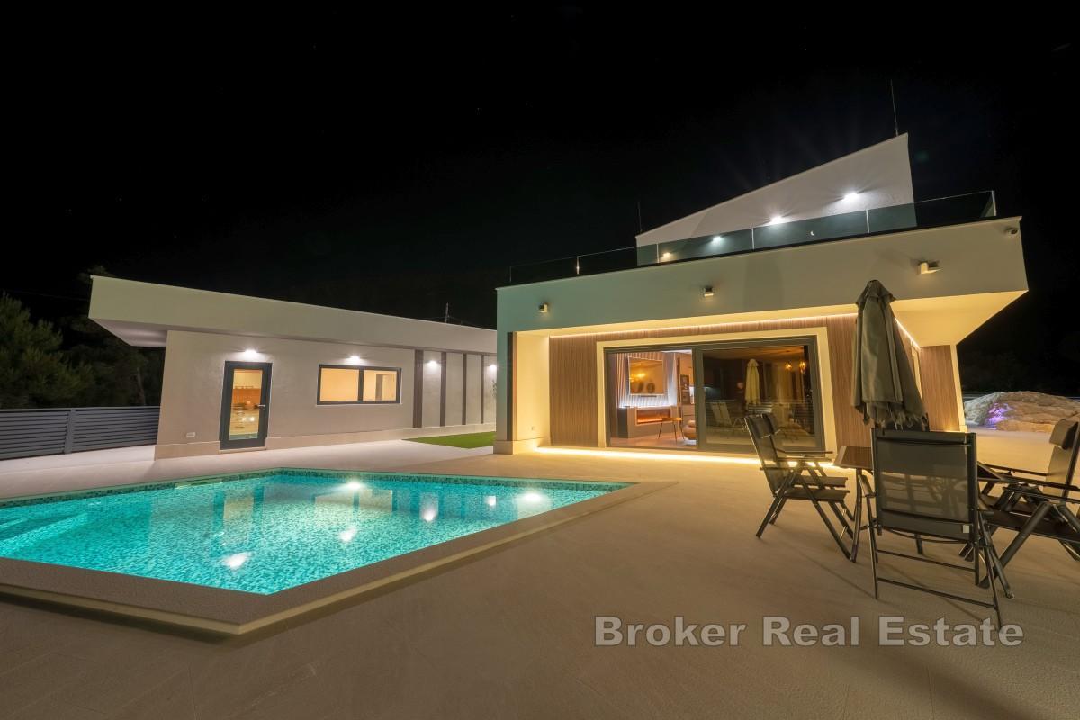 Moderne Villa mit Pool in der Nähe von Split