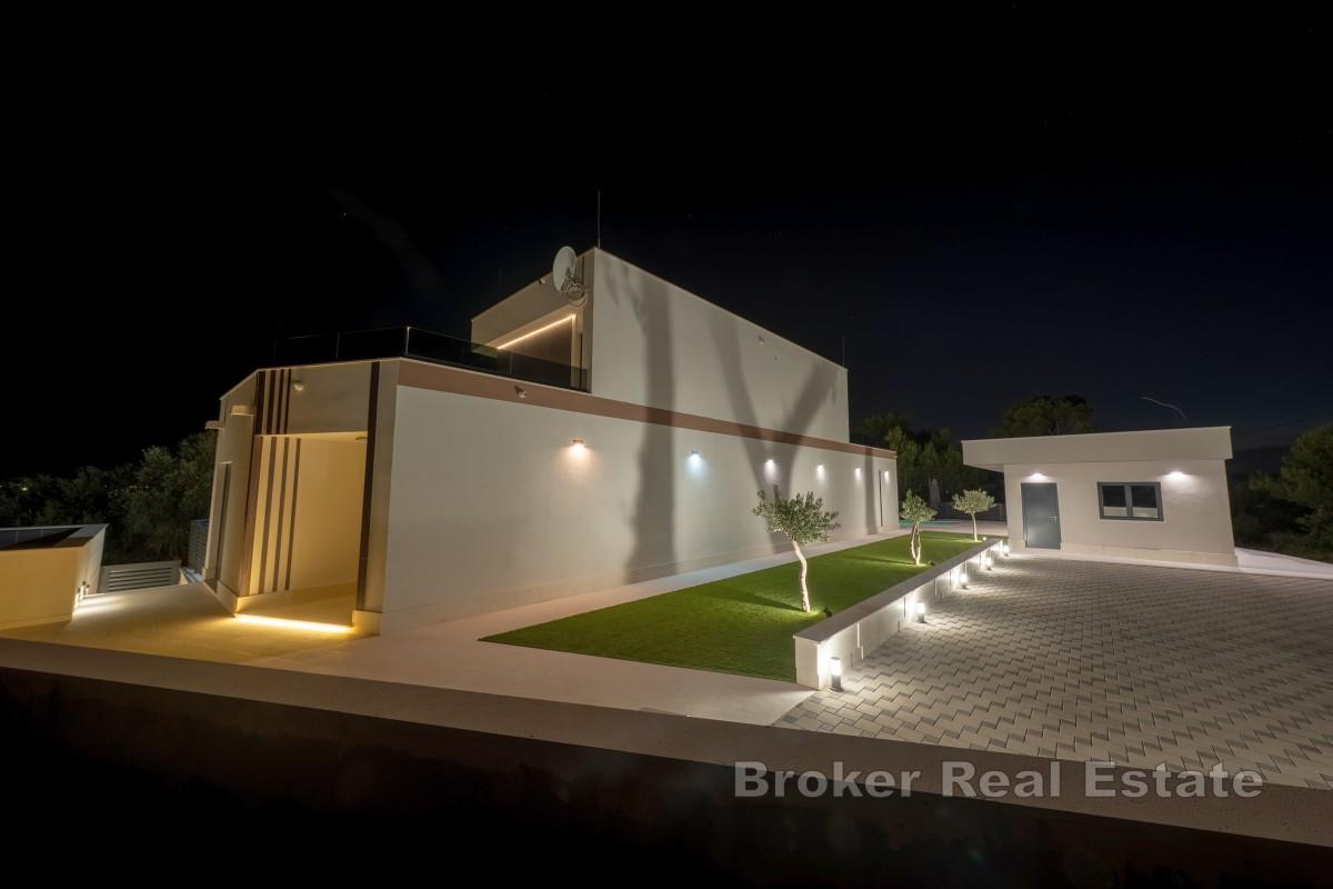 Moderne Villa mit Pool in der Nähe von Split