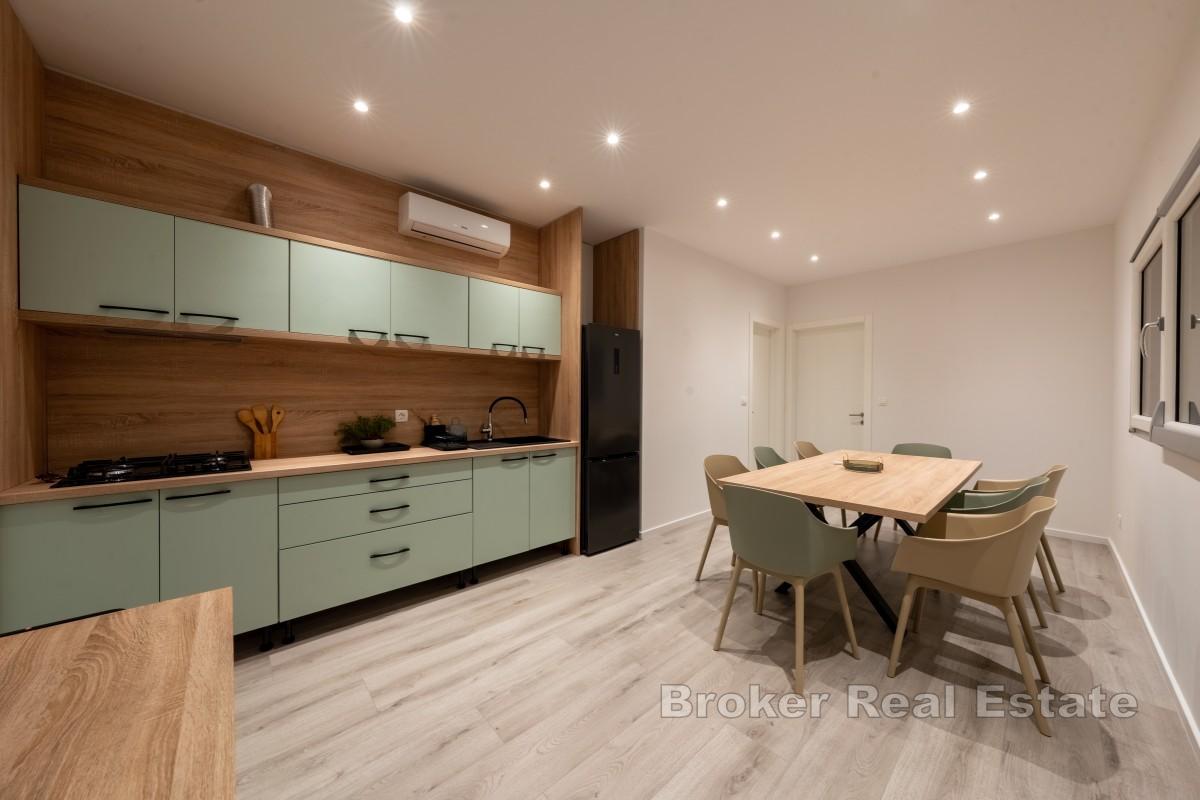 Moderne villa med basseng nær Split