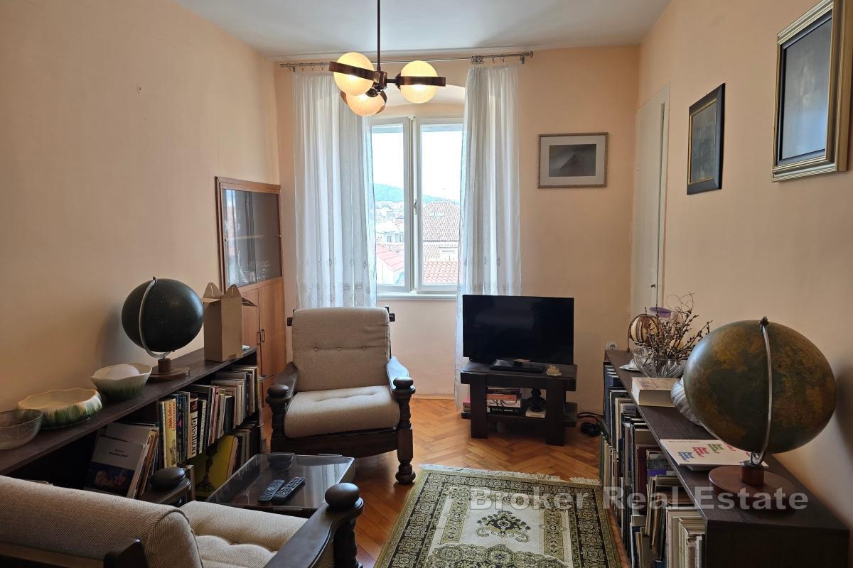 Stan s jedinstvenim pogledom, Split