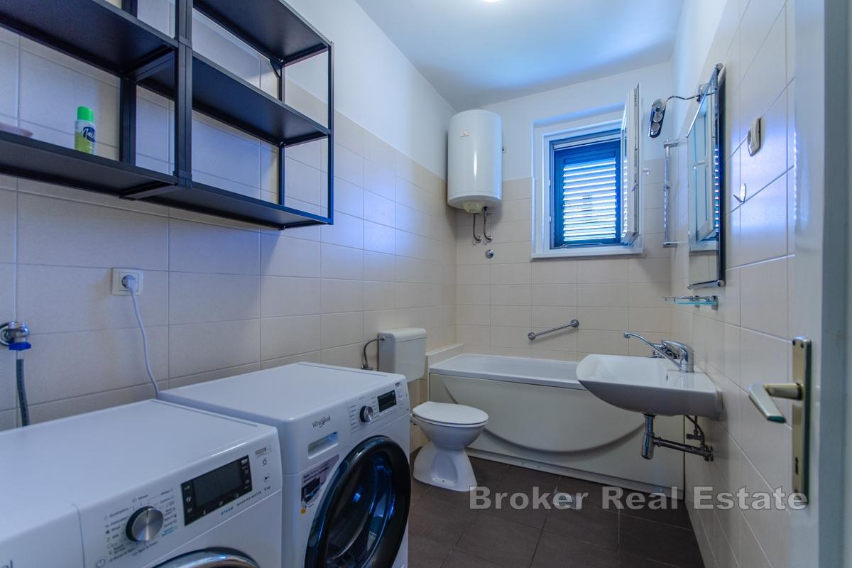 Zwei-Zimmer-Wohnung mit Parkplatz im Zentrum