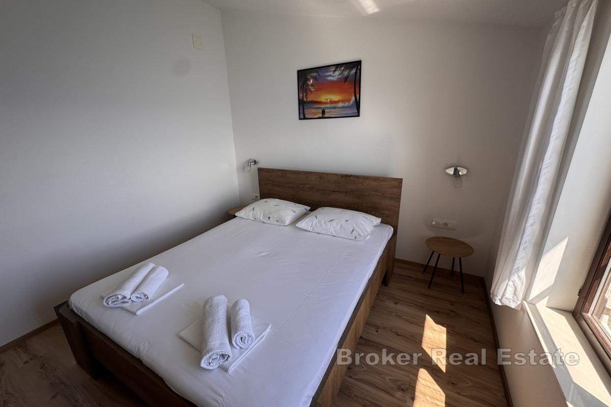 Charmantes Haus mit Blick auf das Meer und die Inseln