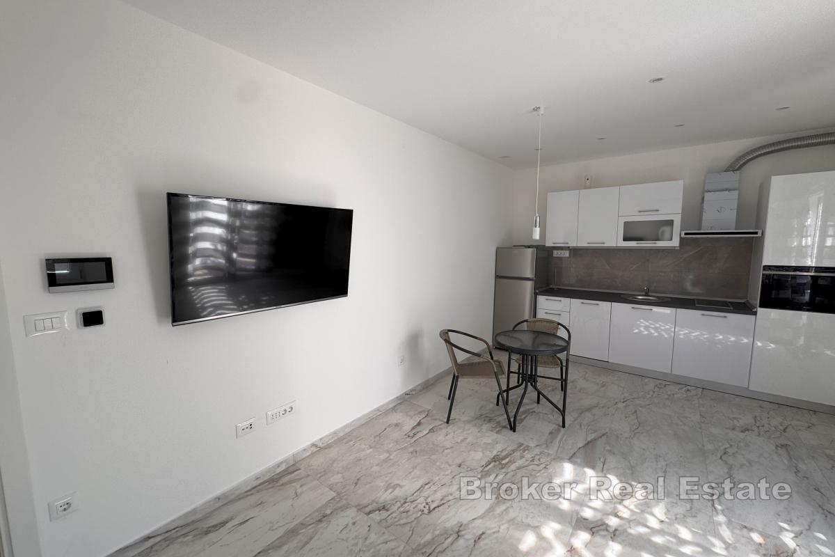 Nowoczesna przestrzeń biurowa/apartament