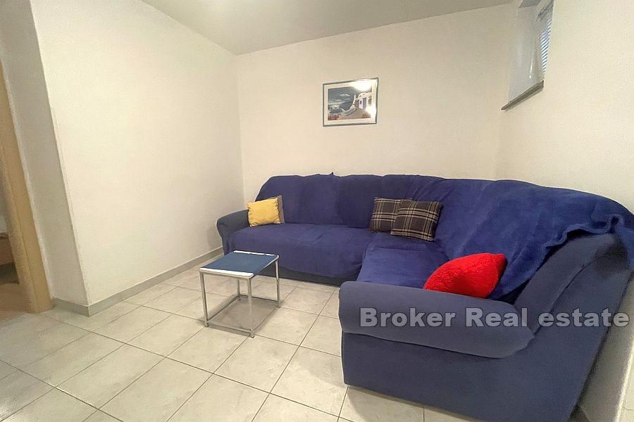 Spinut, toroms leilighet