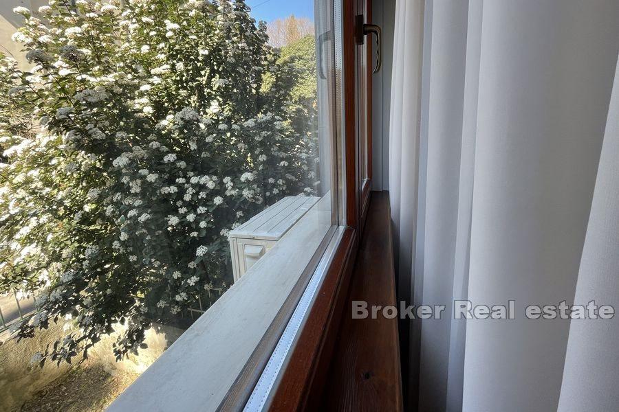 Мануш, современная квартира