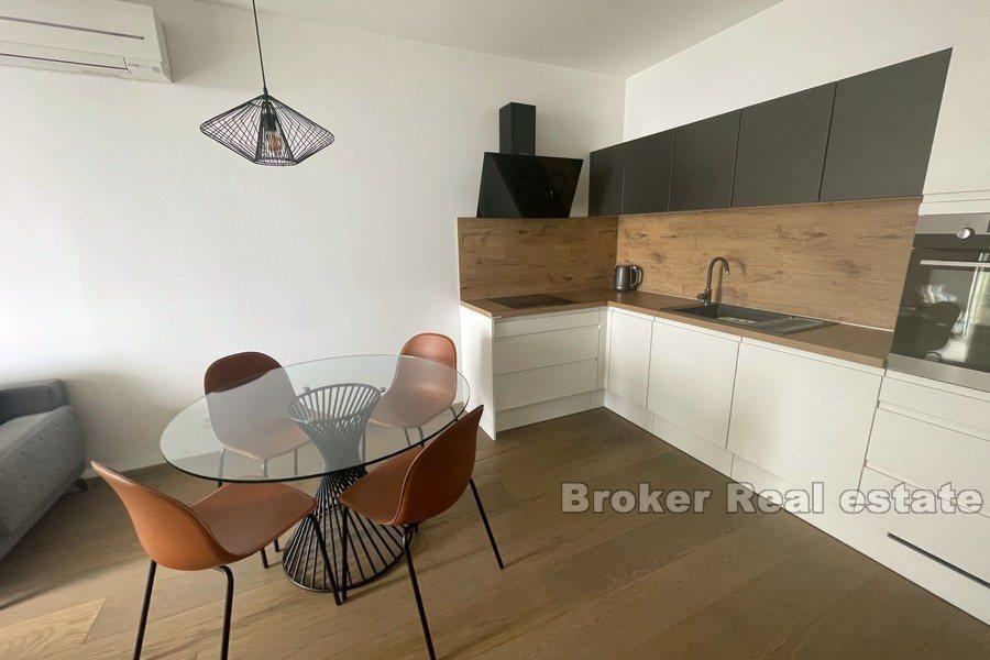 Trstenik, moderne Wohnung mit zwei Schlafzimmern