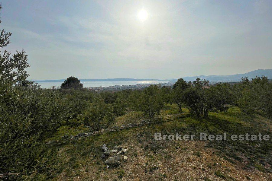 Casa in posizione tranquilla con vista sul mare