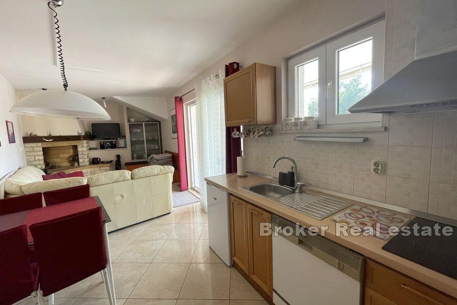 Strožanac, appartamento con piscina e vista mare