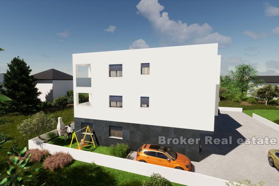 Apartments near sea, attractive location