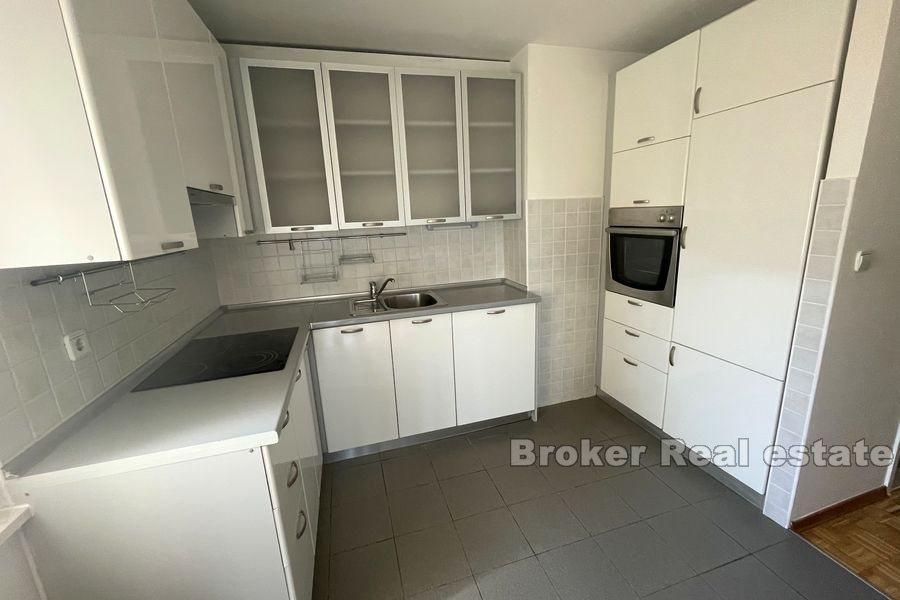 Blatine, spacious two bedroom apartment