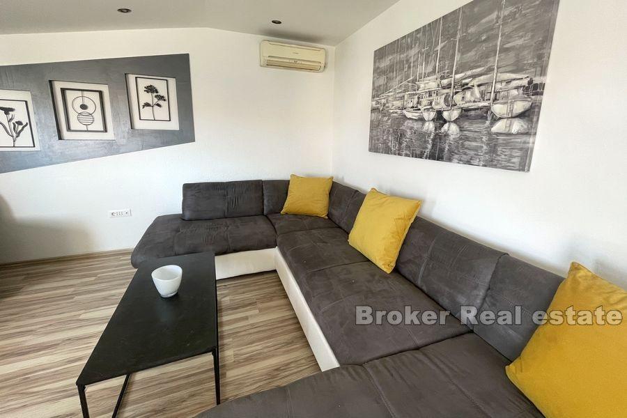 Nowo wyremontowany apartament z czterema sypialniami