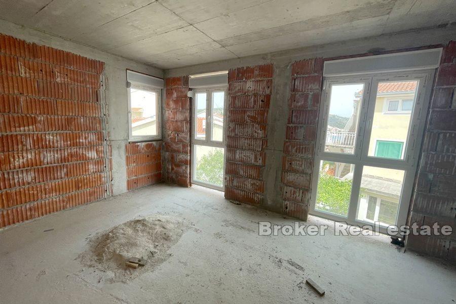 Дом у моря, недостроенное состояние