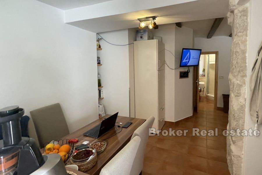 Varos, studio apartment