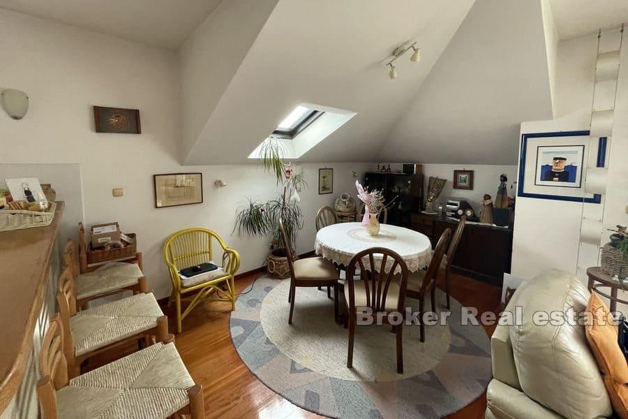 Meje, przestronny, trzypokojowy apartament z widokiem na morze