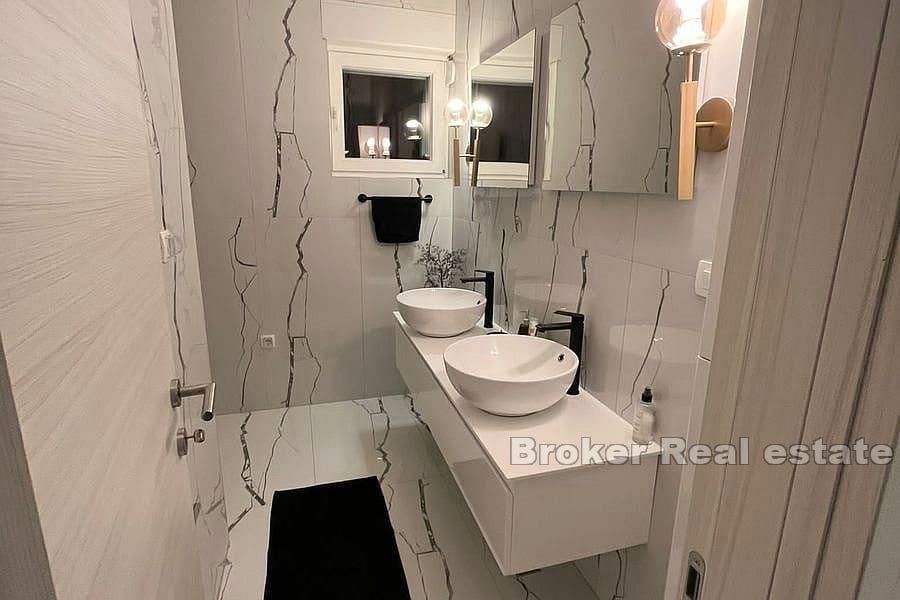 Třípokojový apartmán s výhledem na moře