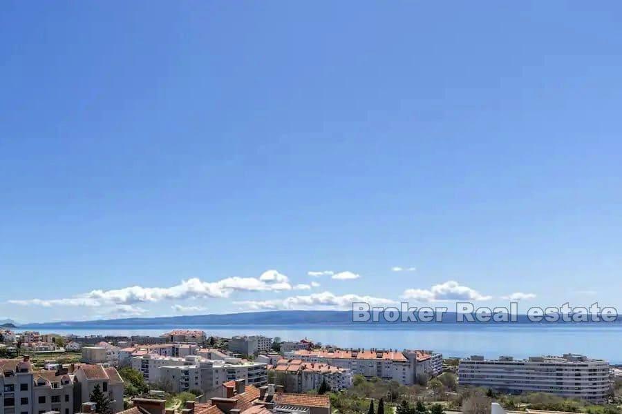 Mertojak, Apartment with an open view of the sea
