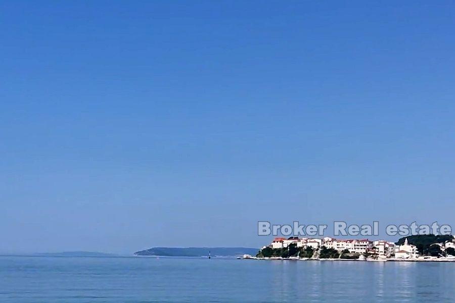 Luksusowy apartament w pierwszym rzędzie do morza