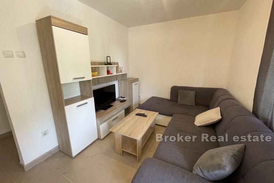 Leilighet første rad til sjøen