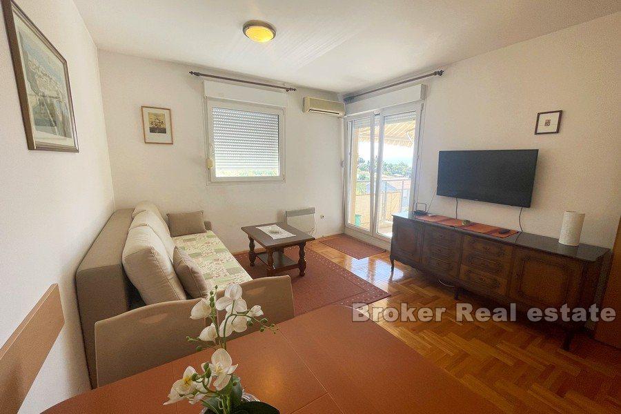 Pazdigrad, one bedroom apartment with sea view