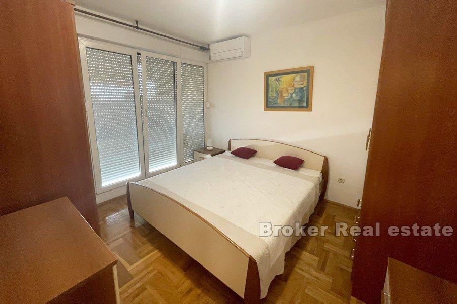 Pazdigrad, one bedroom apartment with sea view