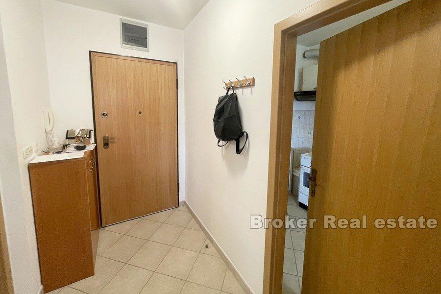 Pazdigrad, one bedroom apartment with sea view