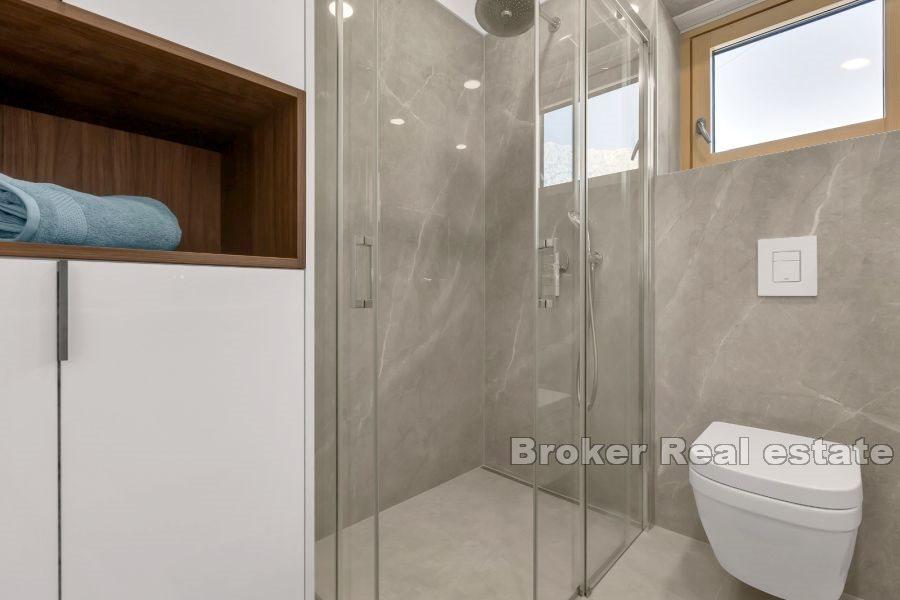 Newly built apartments with sea view