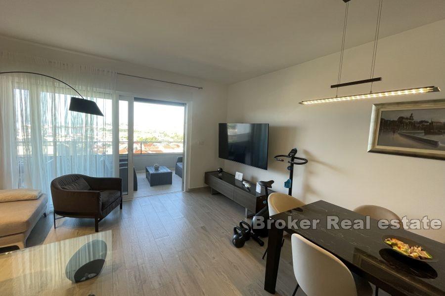 Appartamento Bilocale con Vista Mare