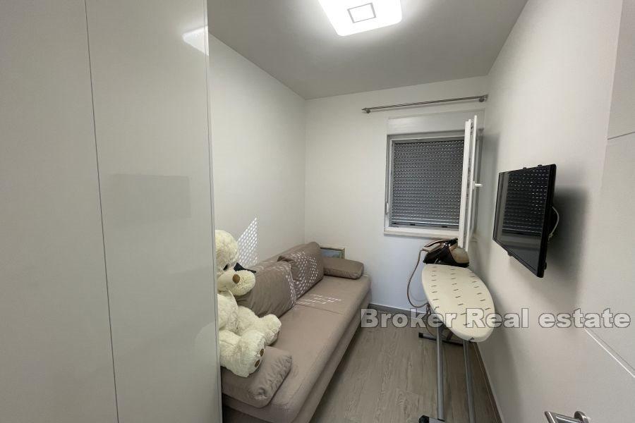 Appartamento Bilocale con Vista Mare