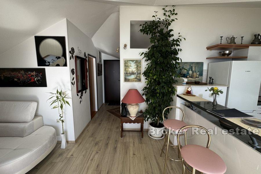 Žnjan - Dvouložnicový apartmán s výhledem na moře