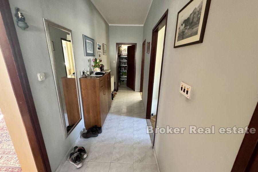 Three bedroom apartment in family house