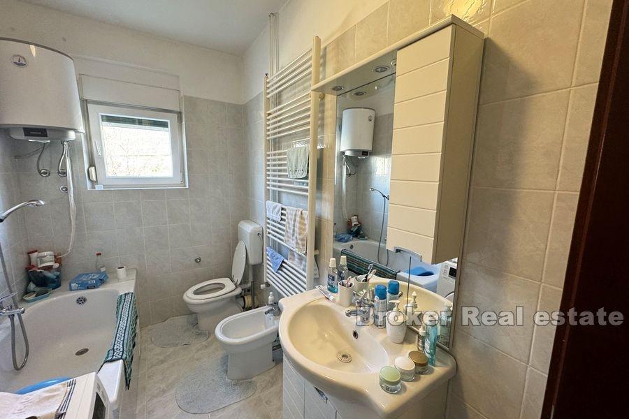 Three bedroom apartment in family house