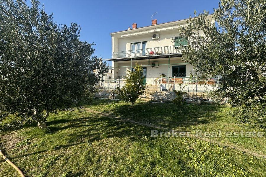 Three bedroom apartment in family house