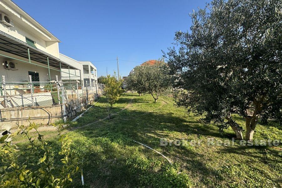 Three bedroom apartment in family house