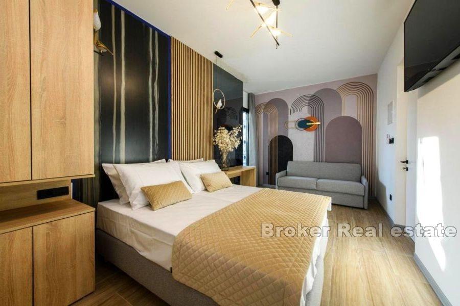 Bačvice - Luxuszimmer, erste Reihe zum Meer