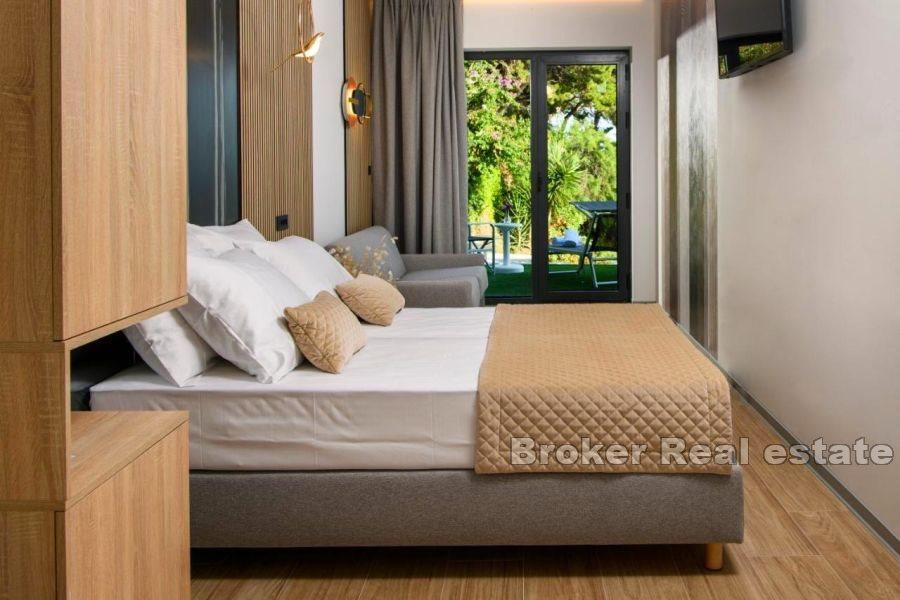 Bačvice - Luxuszimmer, erste Reihe zum Meer