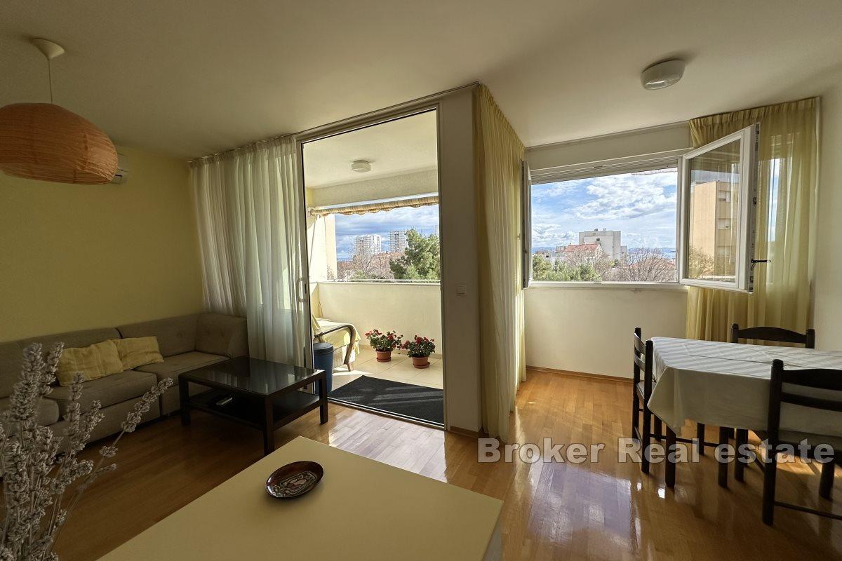 Sunny two-room apartment