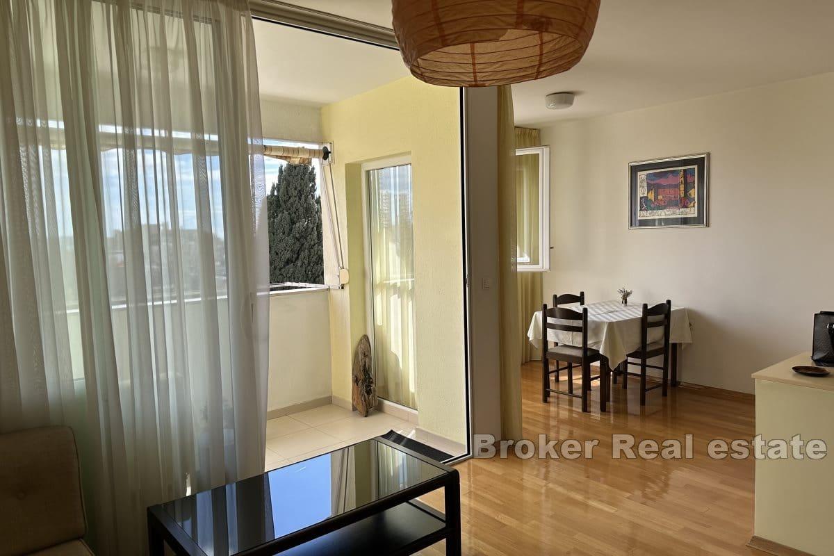 Sunny two-room apartment