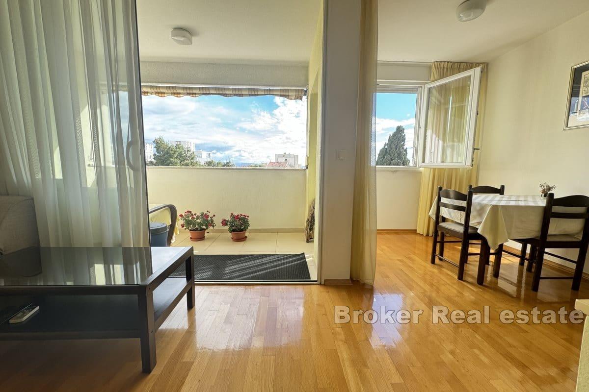 Sunny two-room apartment