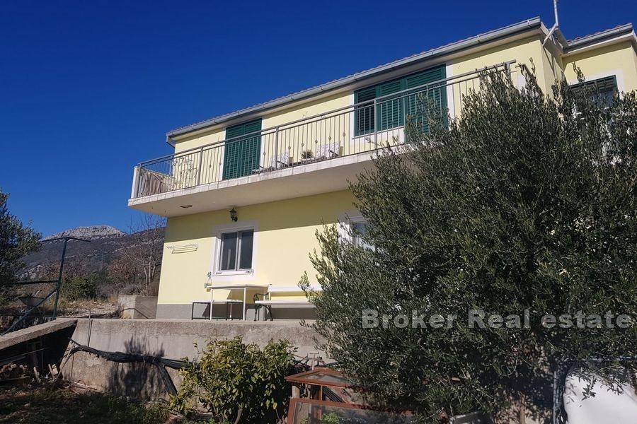 House with open sea view