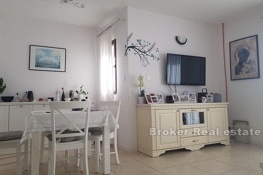 House with open sea view