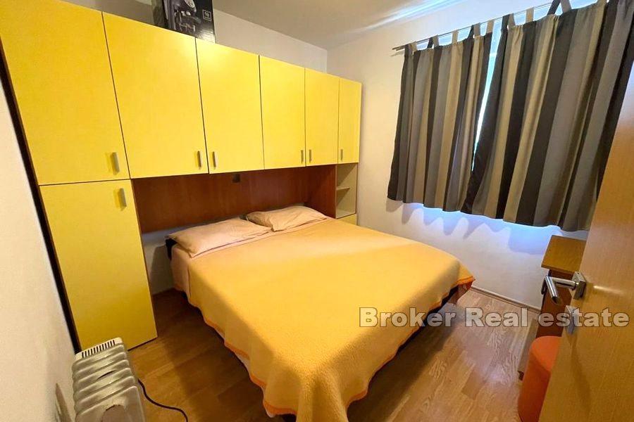 Многоквартирный дом с видом на море