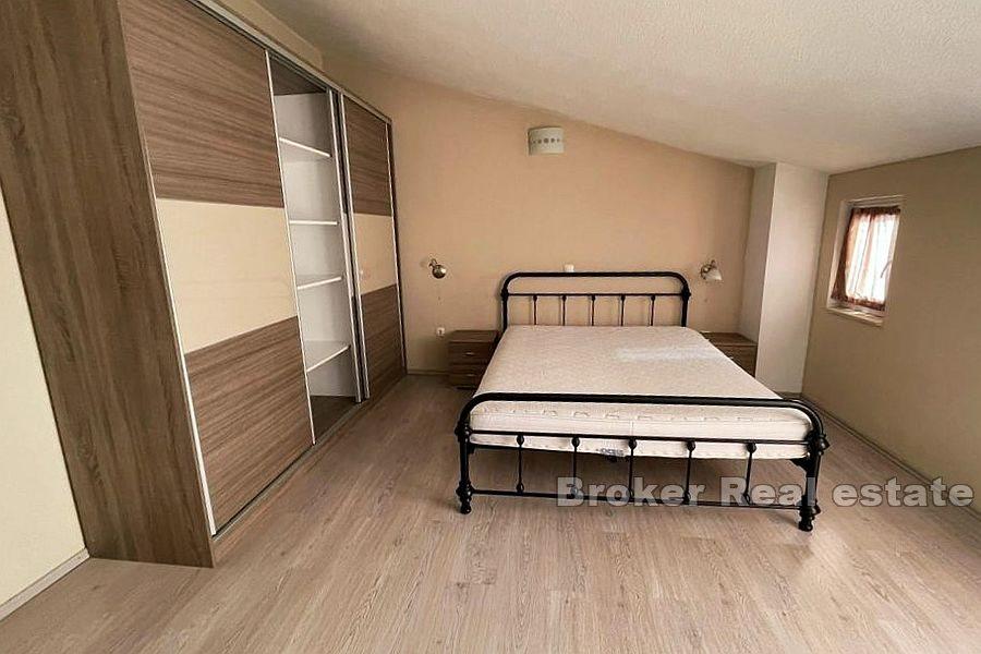 Многоквартирный дом с видом на море